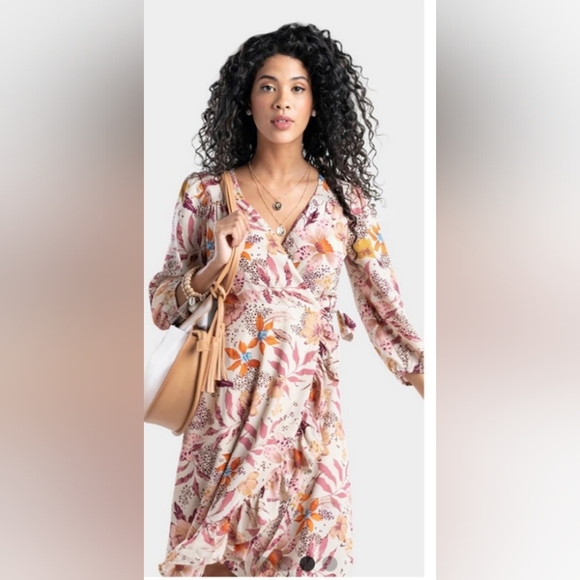 Mi Ami Floral Wrap High Low Dress - Picture 2 of 16